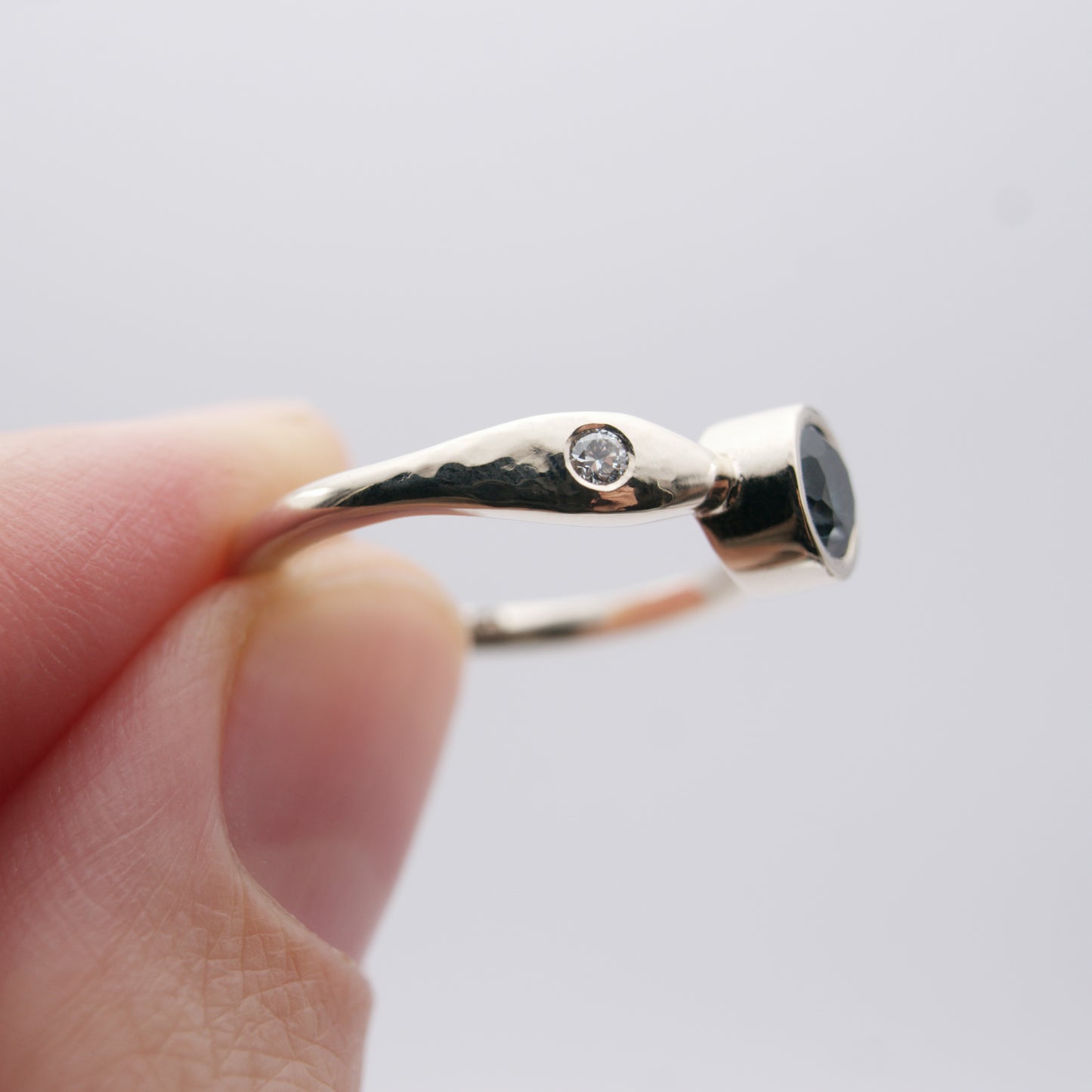 ENGAGEMENT RING WITH LONDON BLUE TOPAZ AND DIAMOND